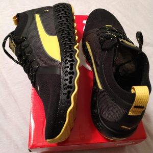 Puma Select Calibrate Kevlar Running Sneakers